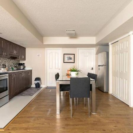 Self Check-In Spacious Apartment With Full Kitchen Ottawa Luaran gambar